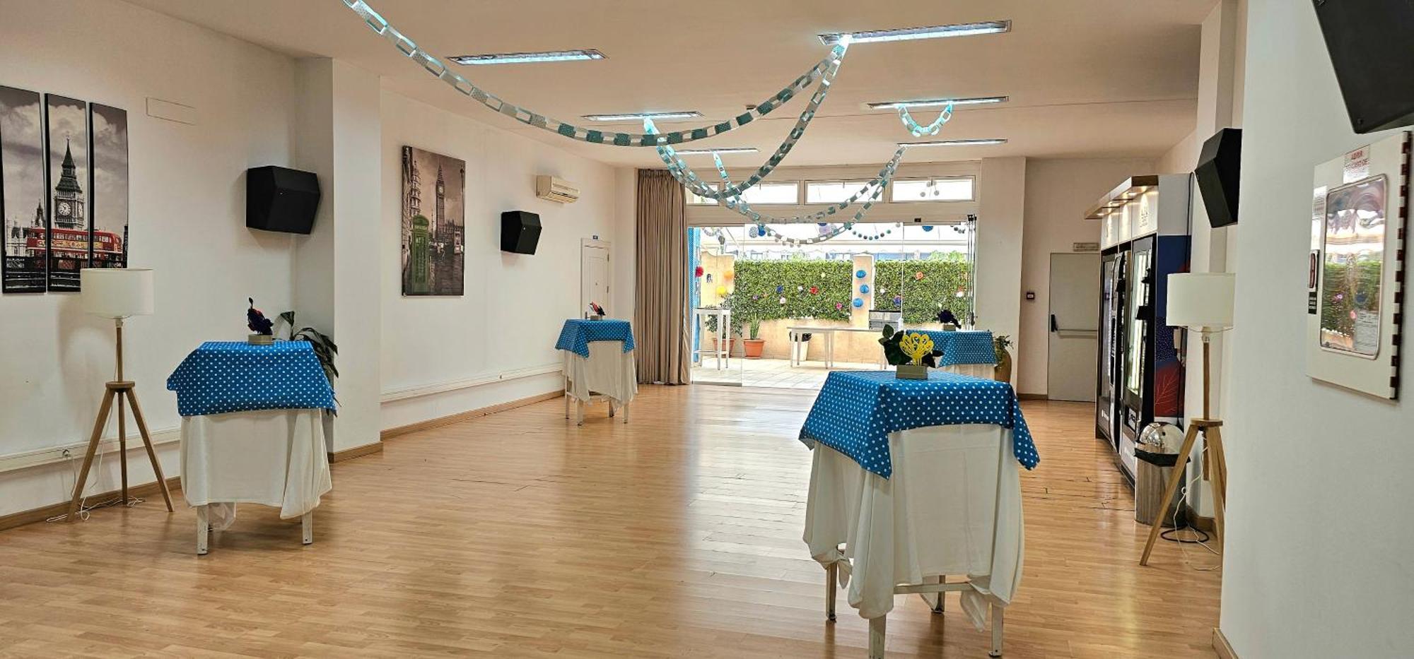 Hostel Residencia Alfil Malaga Exterior photo