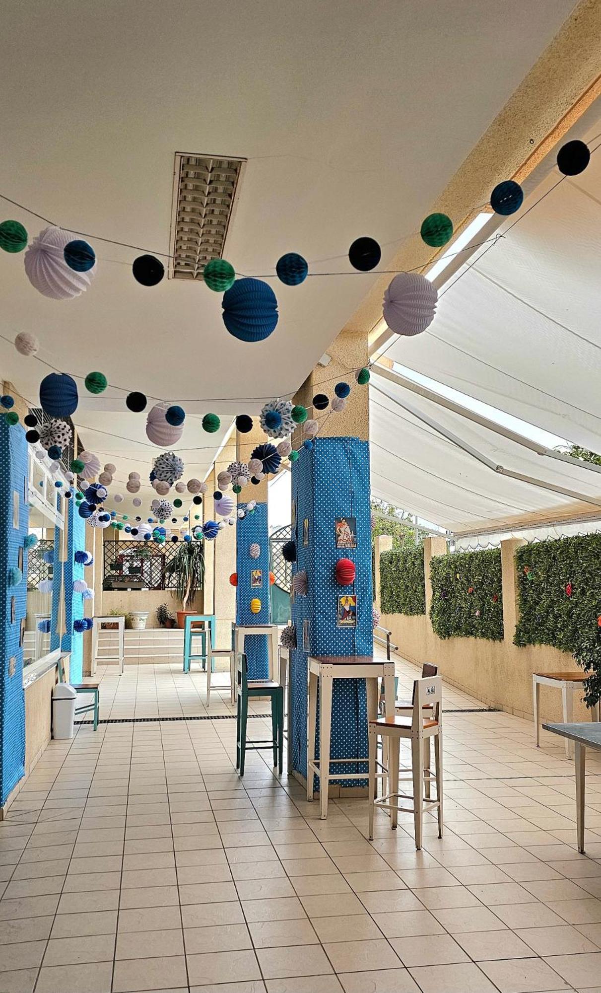 Hostel Residencia Alfil Malaga Exterior photo